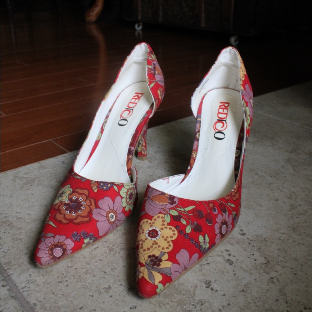 Red Elegant Floral Heels by Redtco